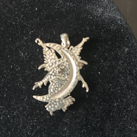 Amy Brown fairy pendant - Picture 2 of 4